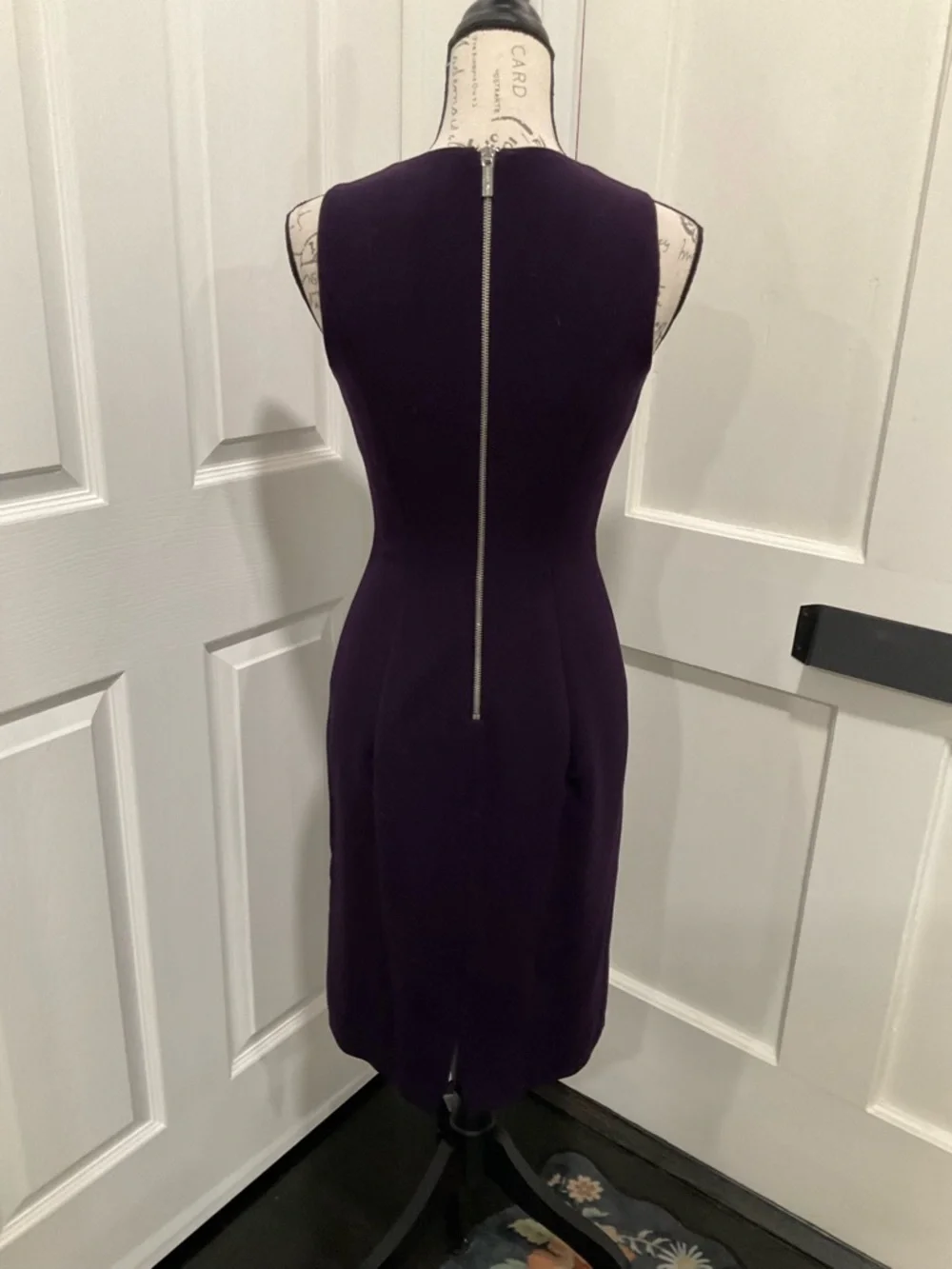 MICHAEL KORS VERTICAL ZIPPER BACK SHEATH SLEEVELESS DRESS‎